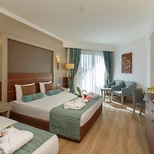 Standard Zimmer mit Kingsize-Bett